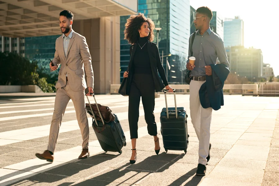 Jet-Set Smarter: The Best Online Tools for Boosting Your Travel Experience